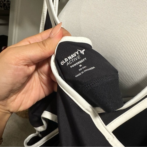 Old Navy Powersoft athletic dress - Picture 4 of 6